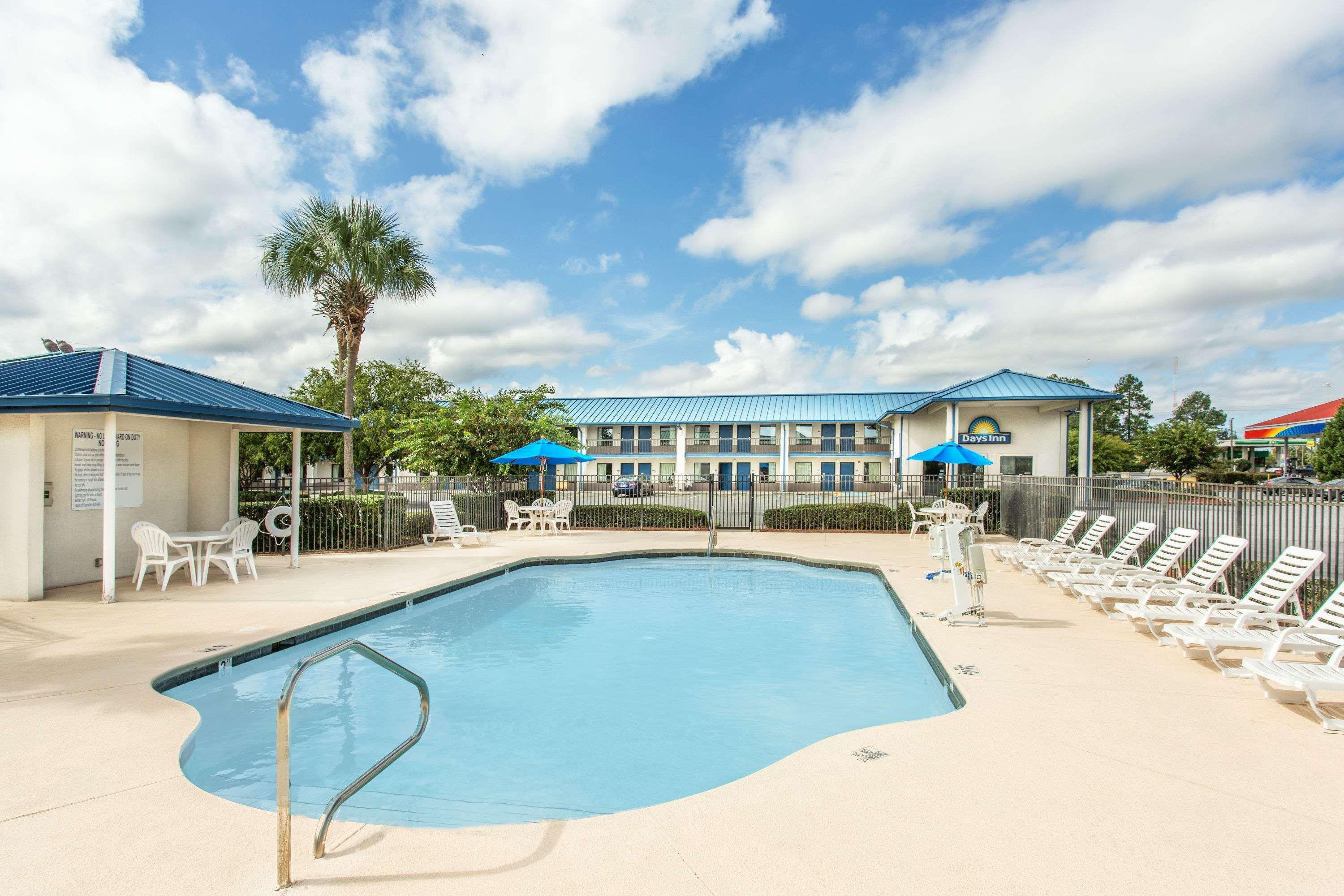 Days Inn By Wyndham Valdosta I-75 Екстер'єр фото