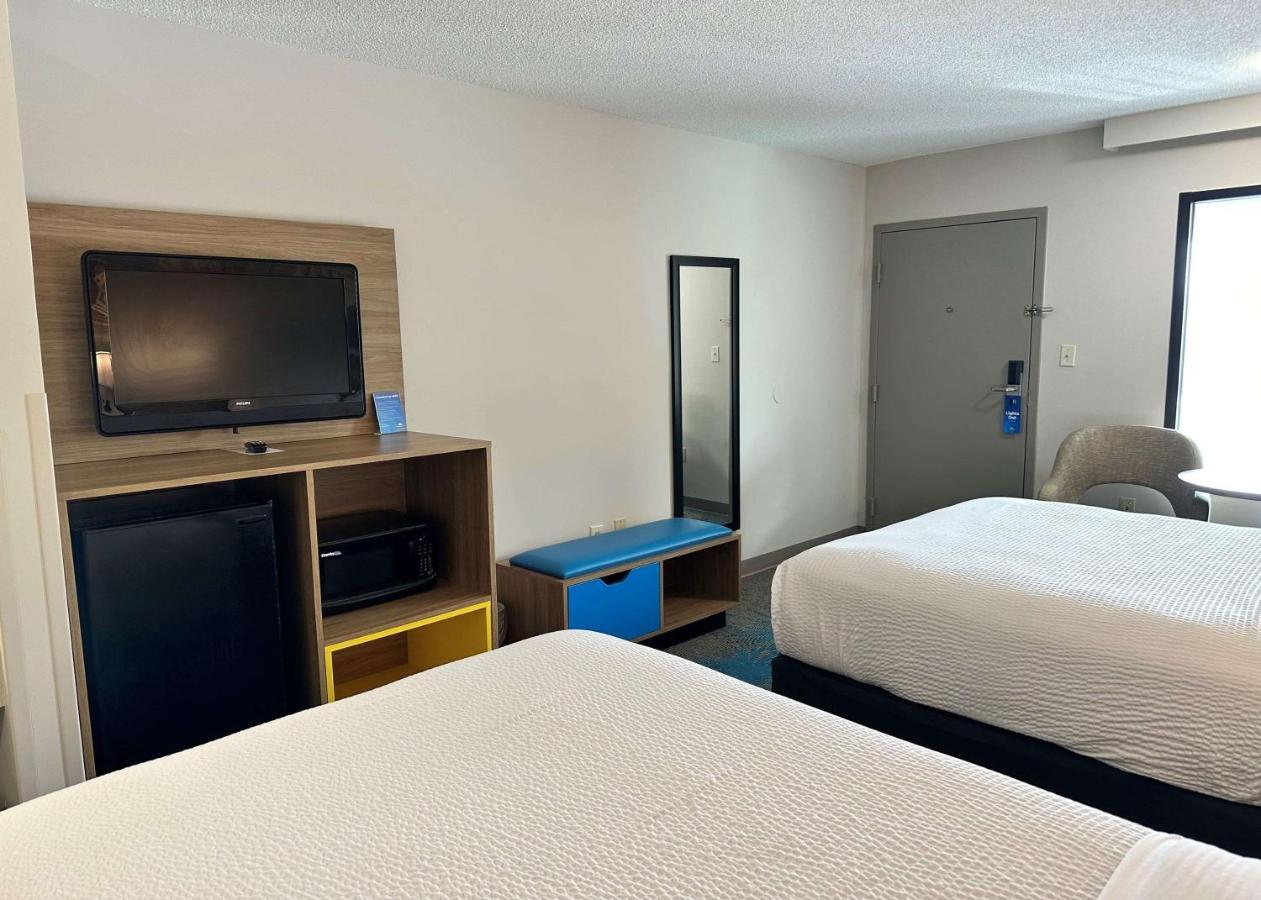 Days Inn By Wyndham Valdosta I-75 Екстер'єр фото